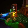 Tree House 21318 Close Fire[1]