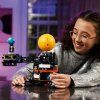 LEGO® Planeta Země a Měsíc na oběžné dráze 42179